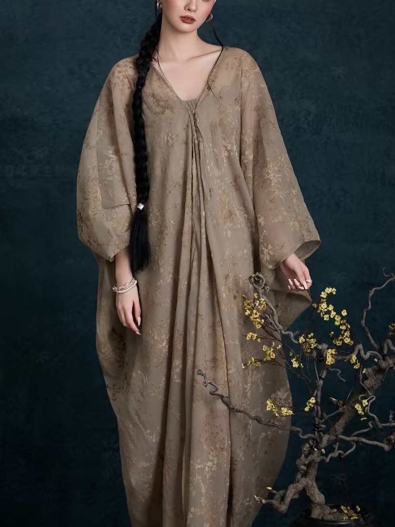 New Vintage Oil Painting Dress - огляд і ціна Photography Zen