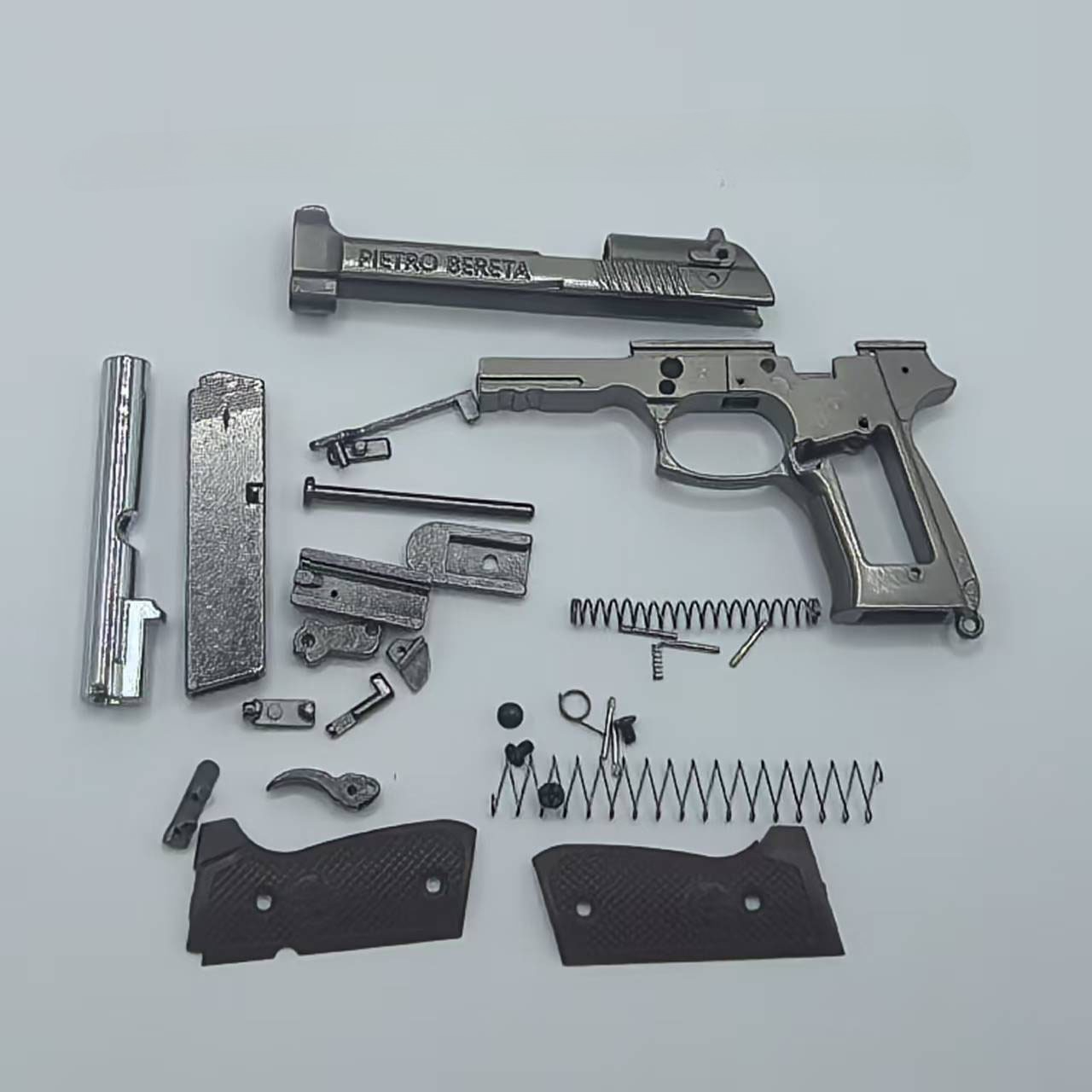 1:3 Scale All-metal Detachable - огляд і ціна Photography Magazine